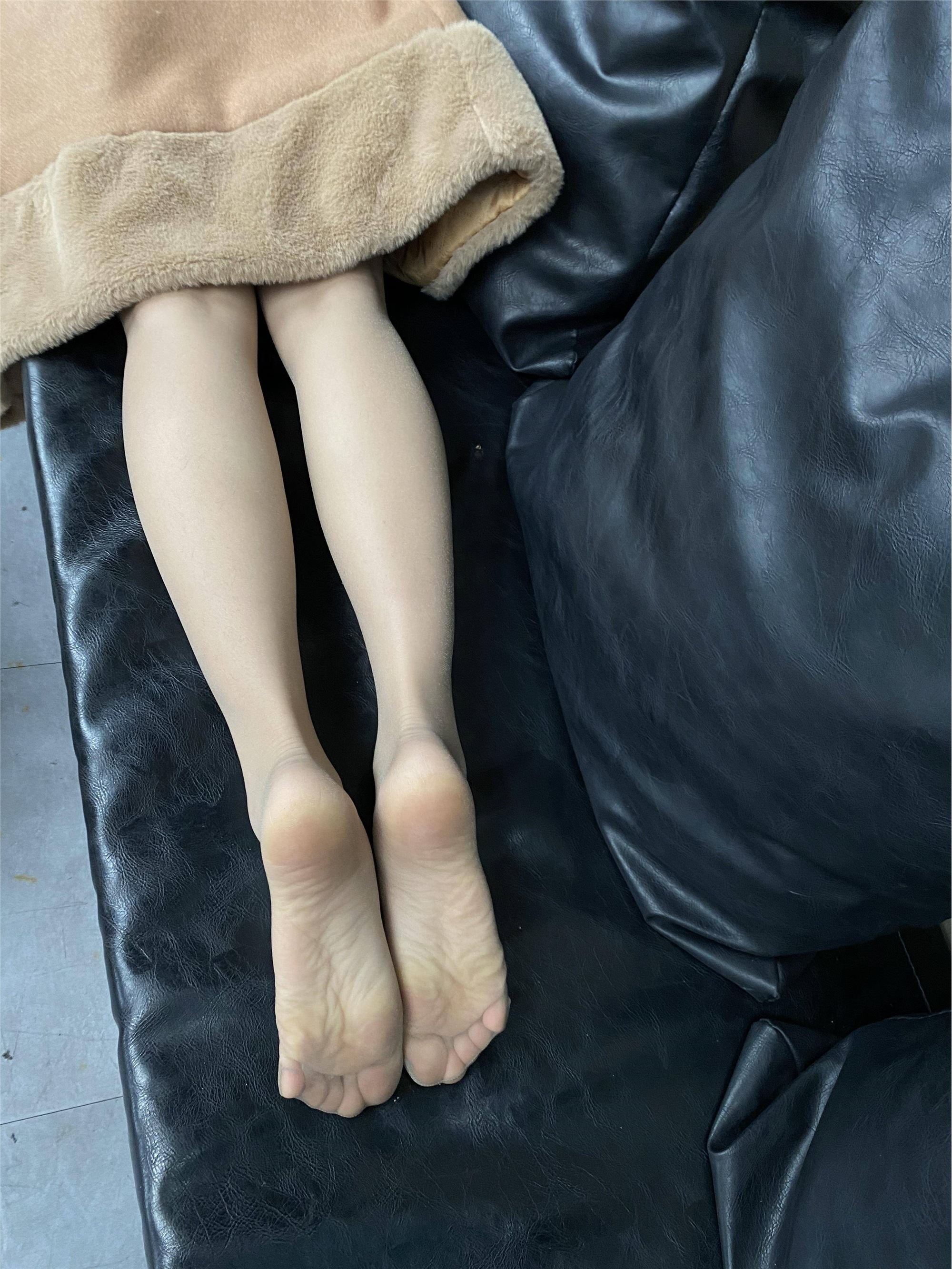 MussGirl慕丝女郎  NO.160 红色皮裙肉丝